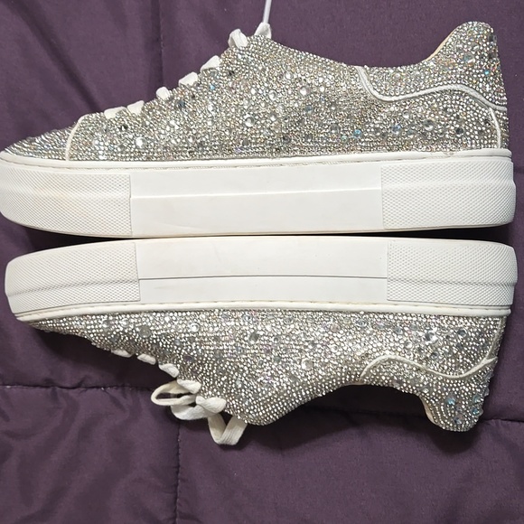 Betsey Johnson Glittering Rhinestone Silver Sneakers Size 7.5 - Picture 7 of 8